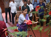 "දල්ලෙන් දළුලන රටක් - තේ ගම්මාන 500ක් "ජාතික වැඩසටහන
